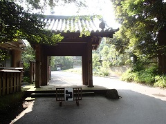 瑞泉寺の総門